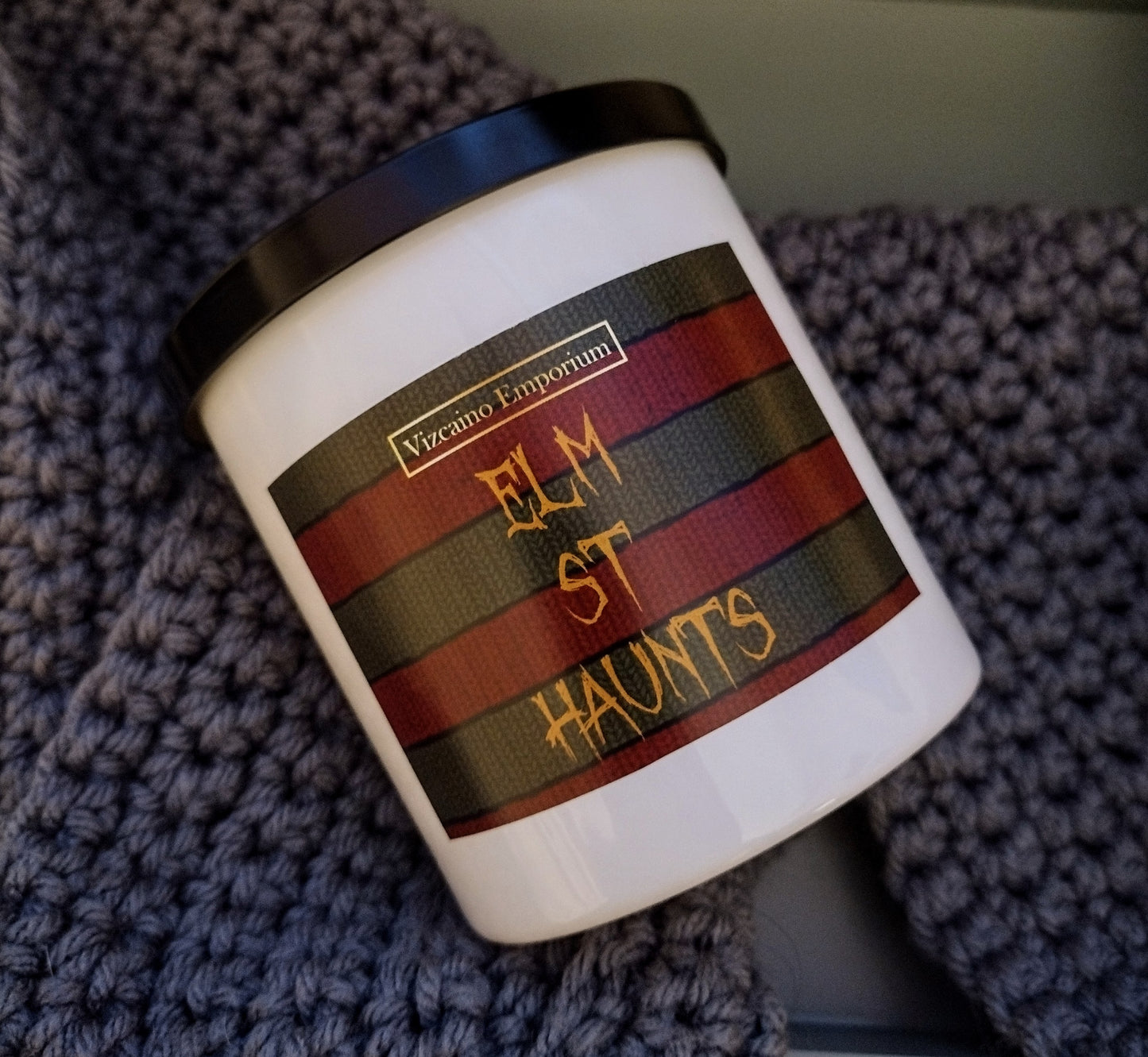 Elm St Haunts 8.5 oz